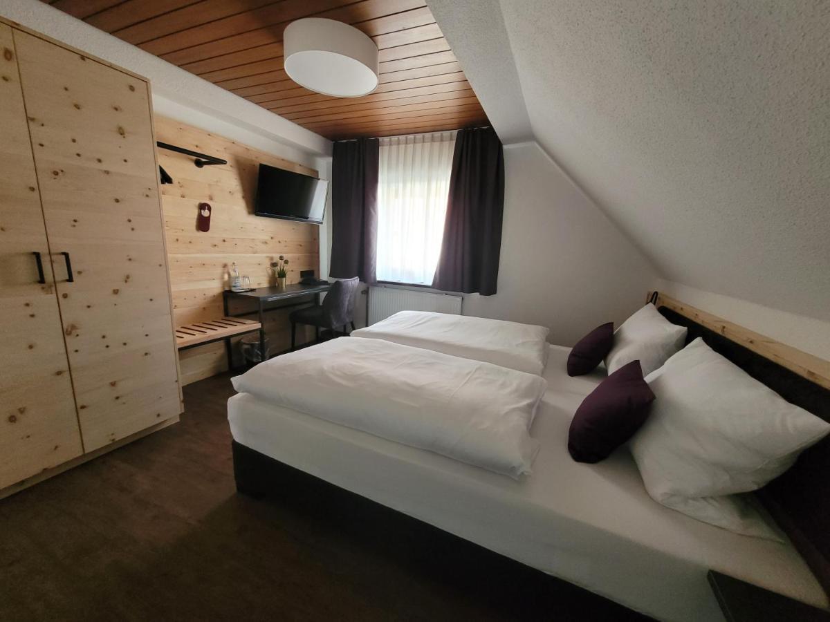 Hotel Zum Ehem. Koenigl. Bayr. Forsthaus วาล์ดซัสเซน ภายนอก รูปภาพ