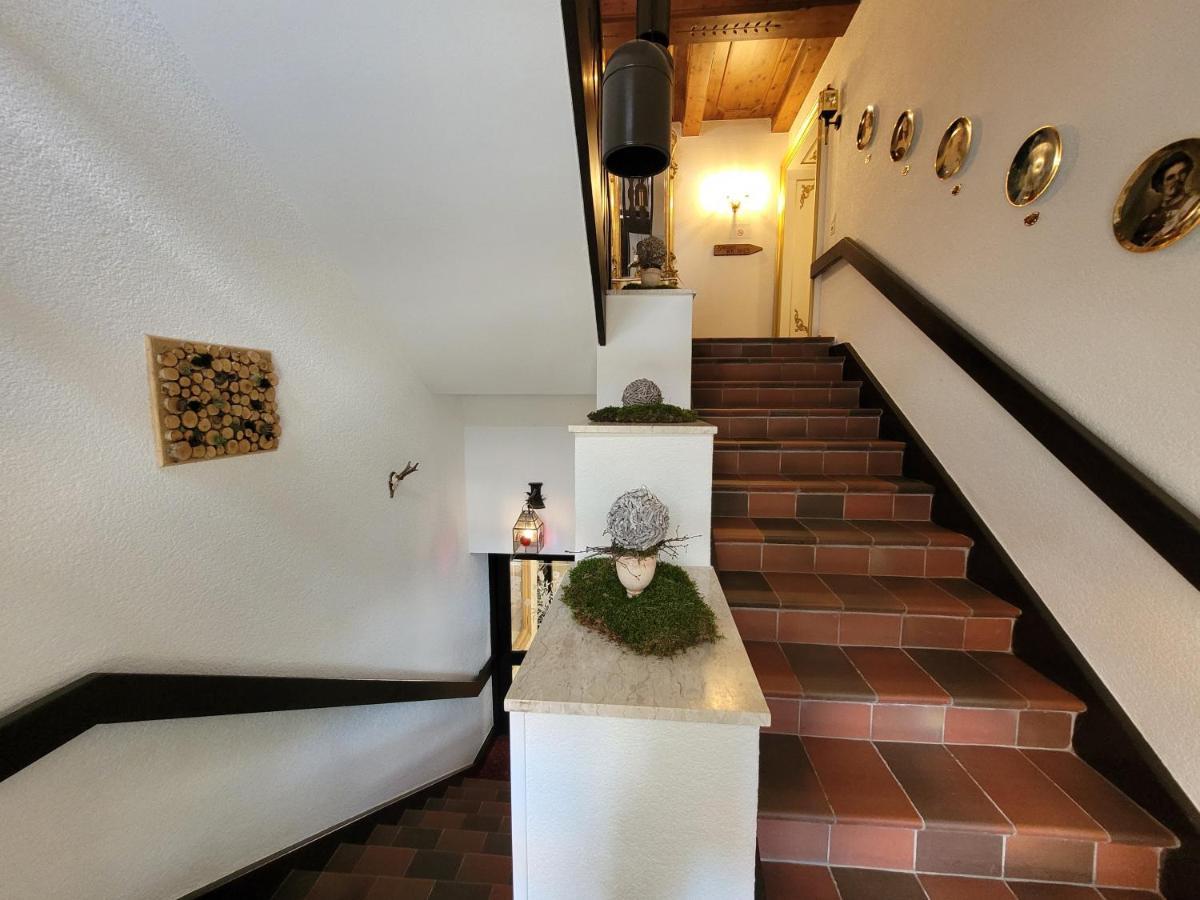 Hotel Zum Ehem. Koenigl. Bayr. Forsthaus วาล์ดซัสเซน ภายนอก รูปภาพ